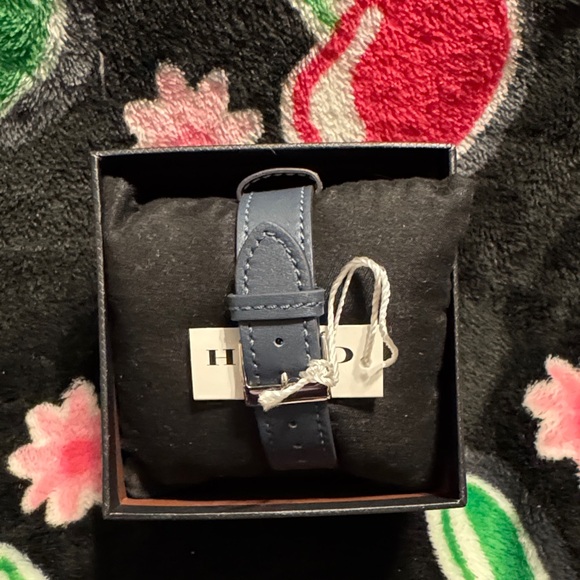 Coach Butterfly Dial Navy Leather Watch - Picture 4 of 5